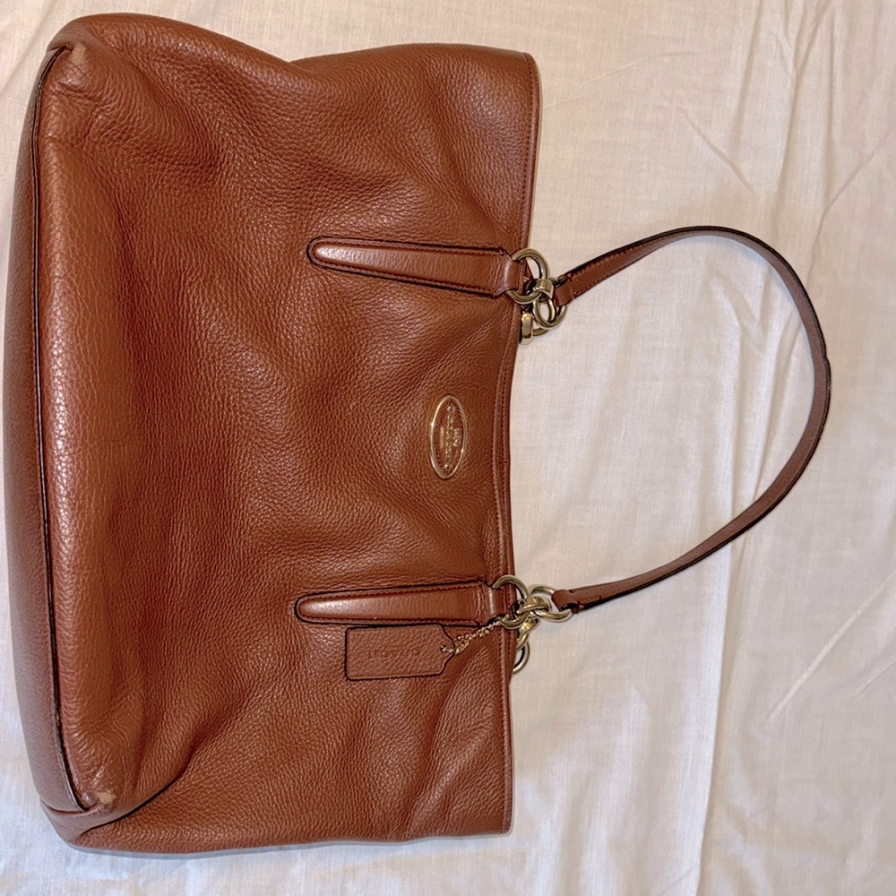 Vintage brown pebbled leather Coach shoulder bag